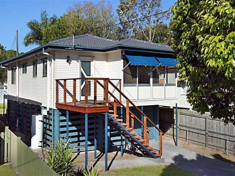 100 Molloy Road, Cannon Hill QLD 4170