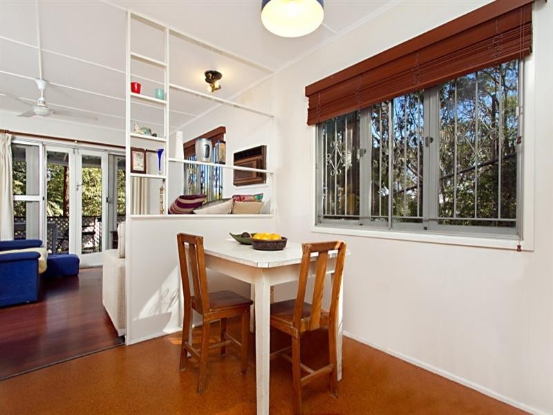 60 Oberon Street, Morningside QLD 4170