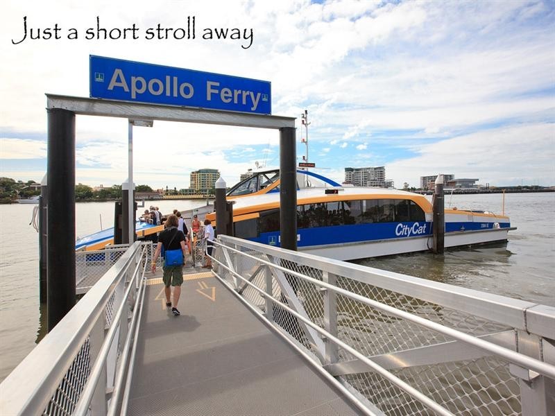 8 Cowper, Bulimba QLD 4171