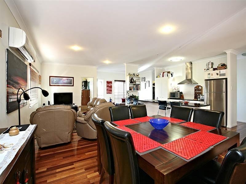 35 Dorothea Street, Cannon Hill QLD 4170