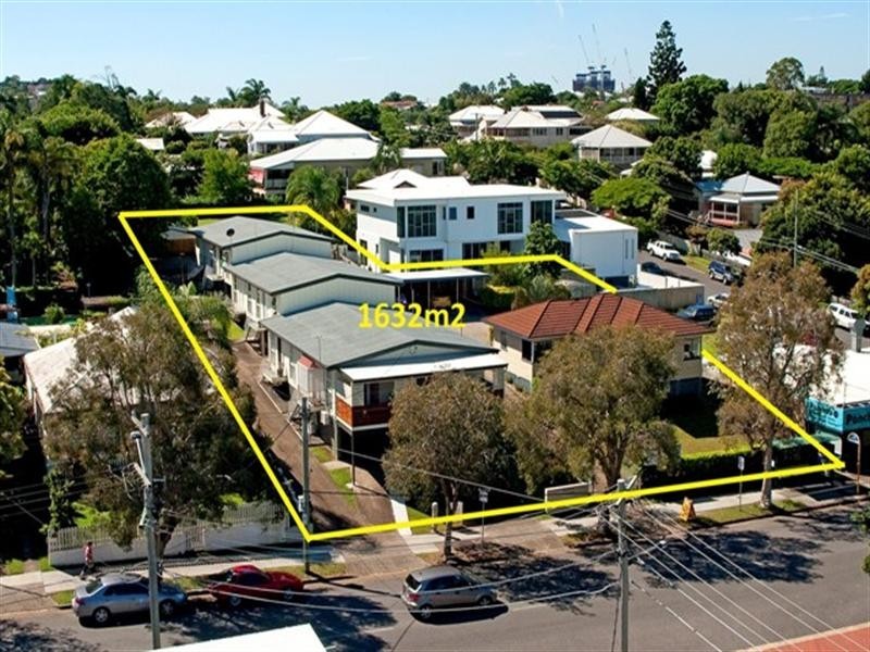 90 and 94 Oxford Street, Bulimba QLD 4171