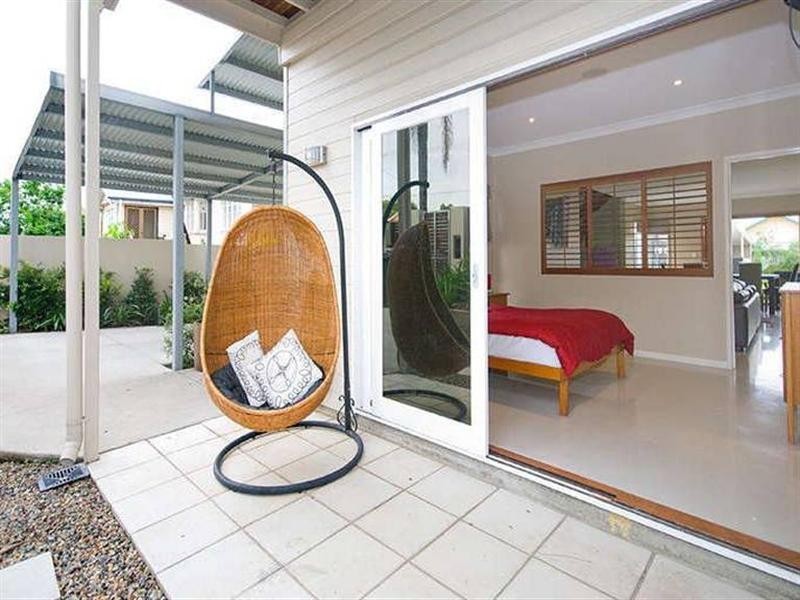 18 Vanda Street, Woolloongabba QLD 4102