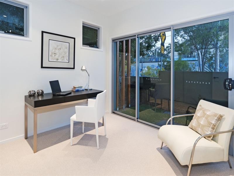 1/266 Oxford Street, Balmoral QLD 4171