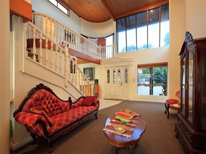 44 Gordon Street, Hawthorne QLD 4171