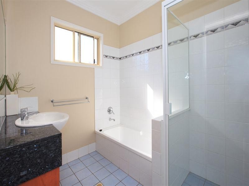 18 Stafford Street, East Brisbane QLD 4169