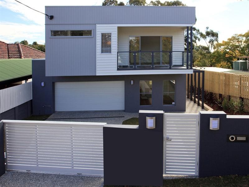 84 Fifth Avenue, Balmoral QLD 4171