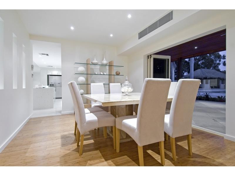 2591 Old Cleveland Road, Chandler QLD 4155