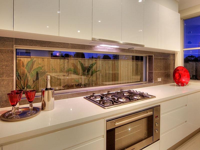 68 Rowland Avenue, Wakerley QLD 4154