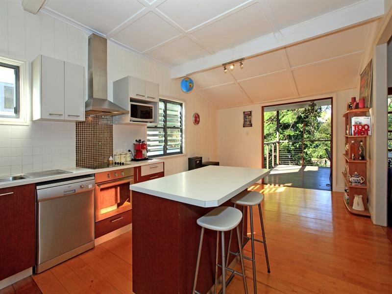 27 Latrobe Street, East Brisbane QLD 4169