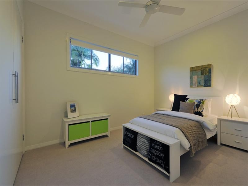 102A Fifth Avenue, Balmoral QLD 4171