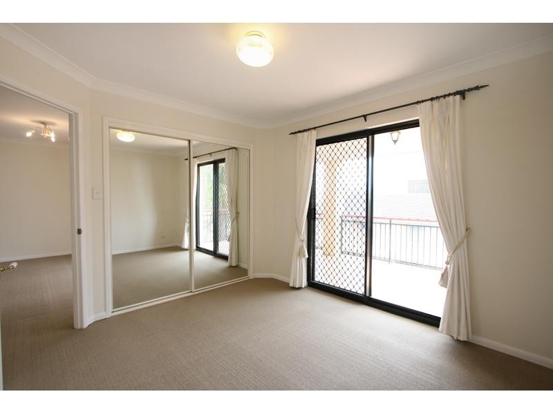 8/330 Hawthorne Road, Hawthorne QLD 4171