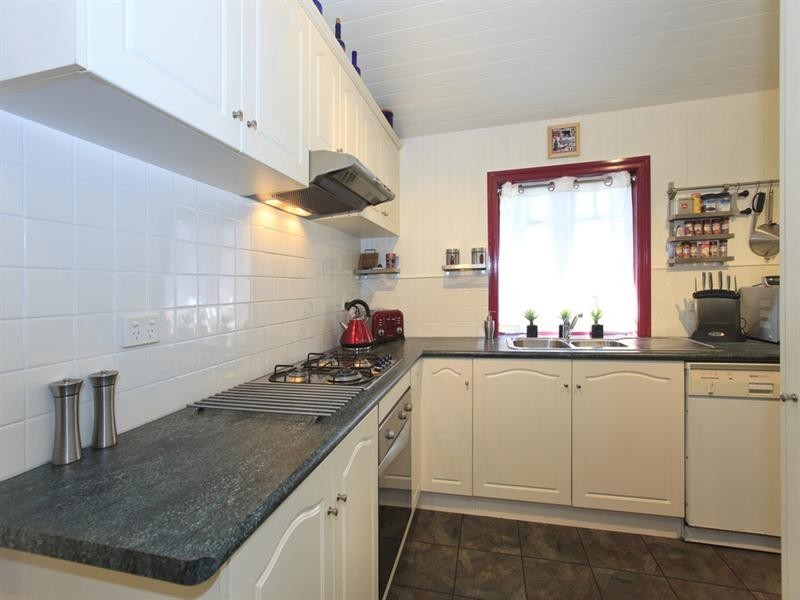 11 Phipps Street, East Brisbane QLD 4169