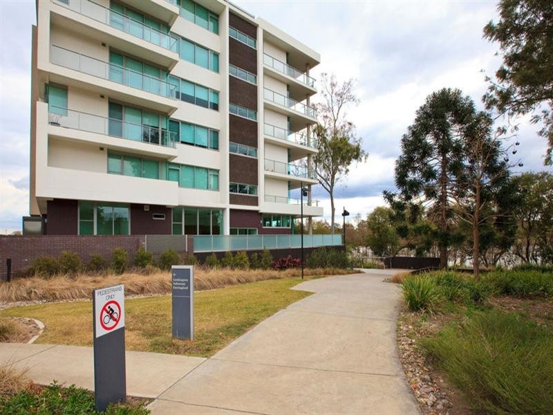 3104/205 King Arthur Terrace, Tennyson QLD 4105
