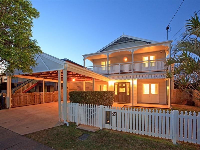 85 Lindsay Street, Hawthorne QLD 4171