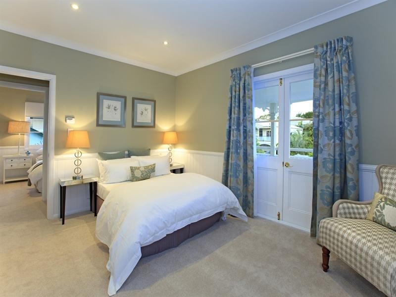 85 Lindsay Street, Hawthorne QLD 4171