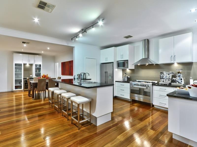 65 Hunter Street, Greenslopes QLD 4120