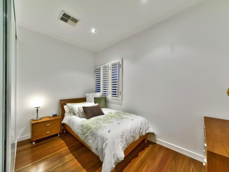 65 Hunter Street, Greenslopes QLD 4120