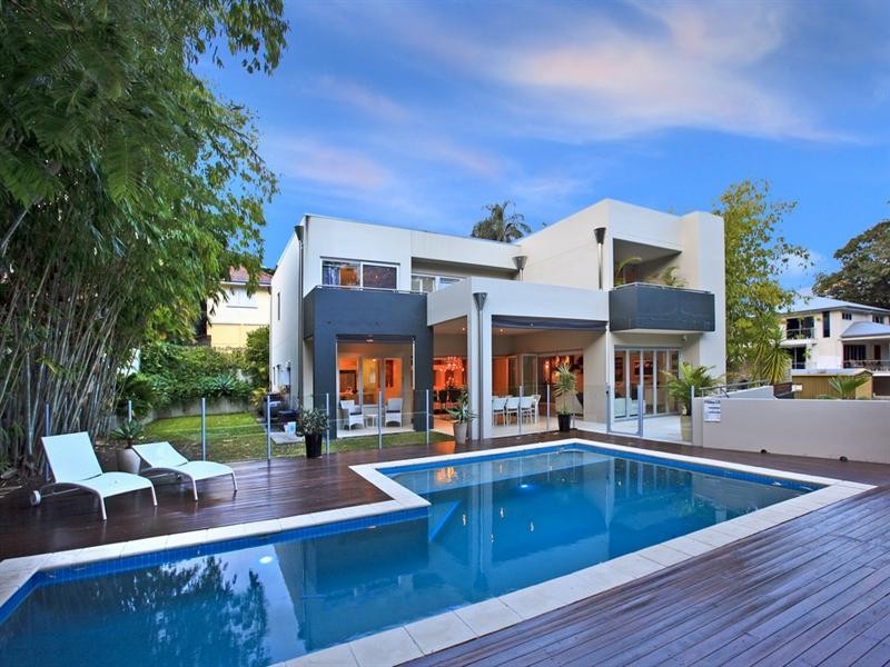 33 Aaron Avenue, Hawthorne QLD 4171