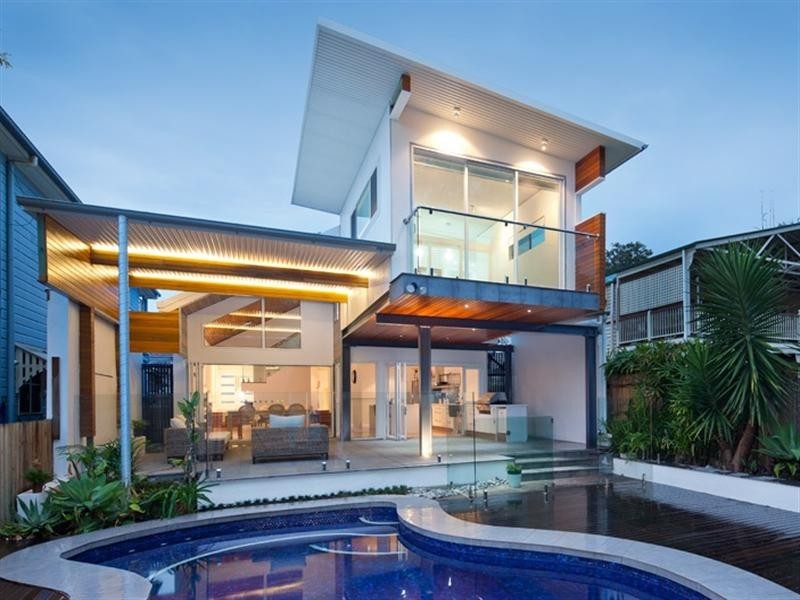 14 Eskgrove Street, East Brisbane QLD 4169