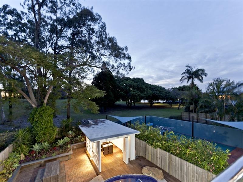 14 Eskgrove Street, East Brisbane QLD 4169