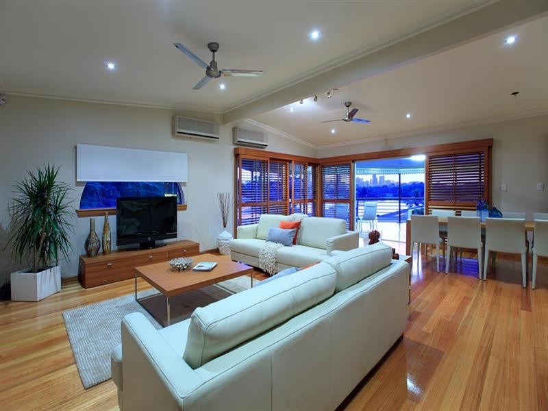 5 Wendell Street, Norman Park QLD 4170