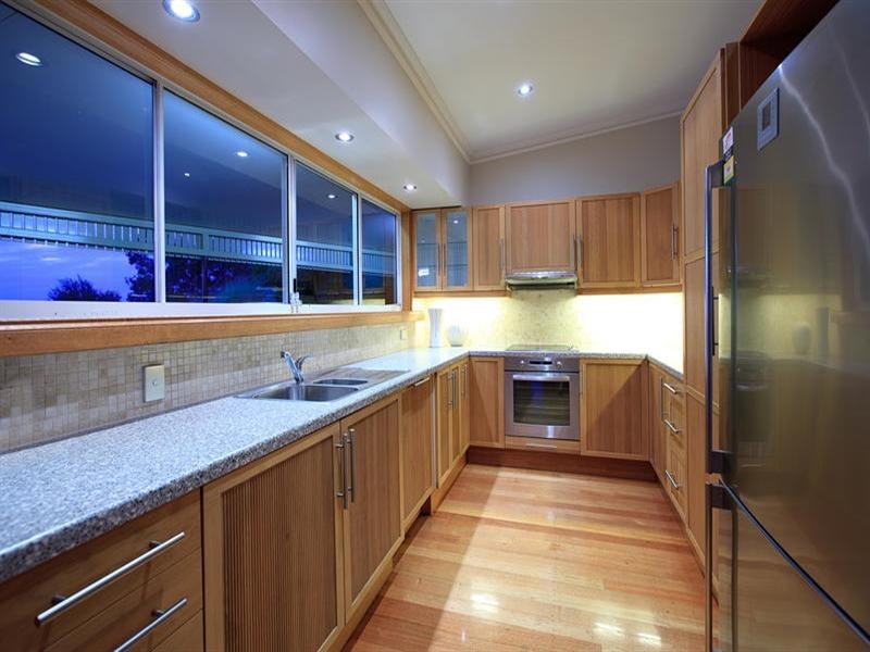 5 Wendell Street, Norman Park QLD 4170