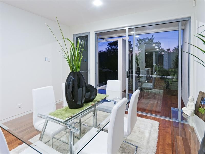 17 Walter Street, Bulimba QLD 4171