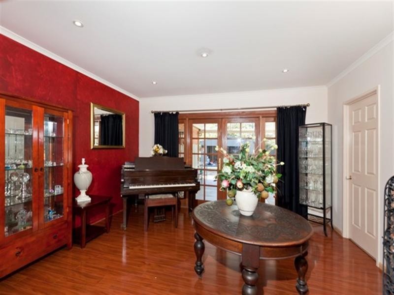 287 Boston Road, Belmont QLD 4153