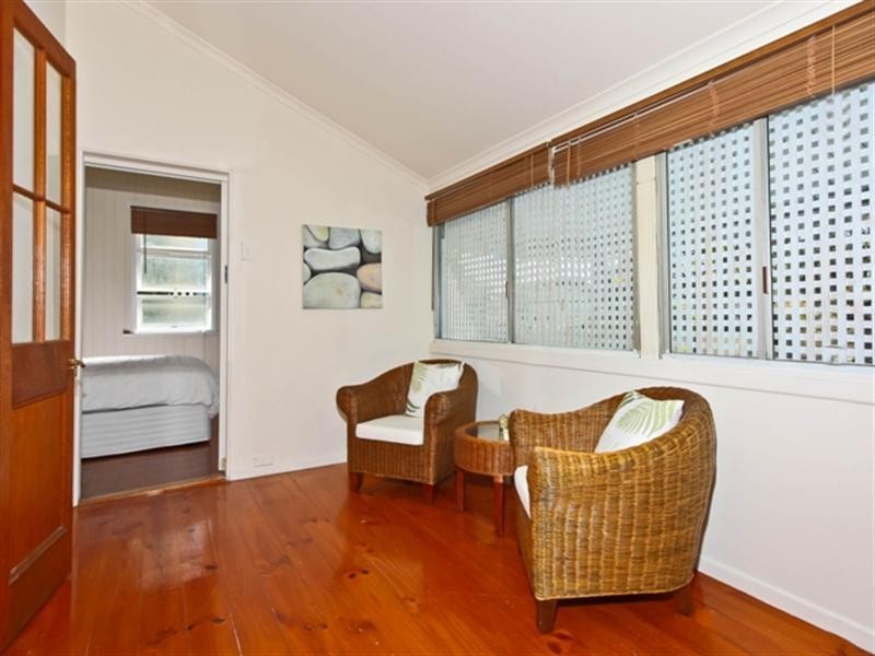 4 Geelong Street, East Brisbane QLD 4169