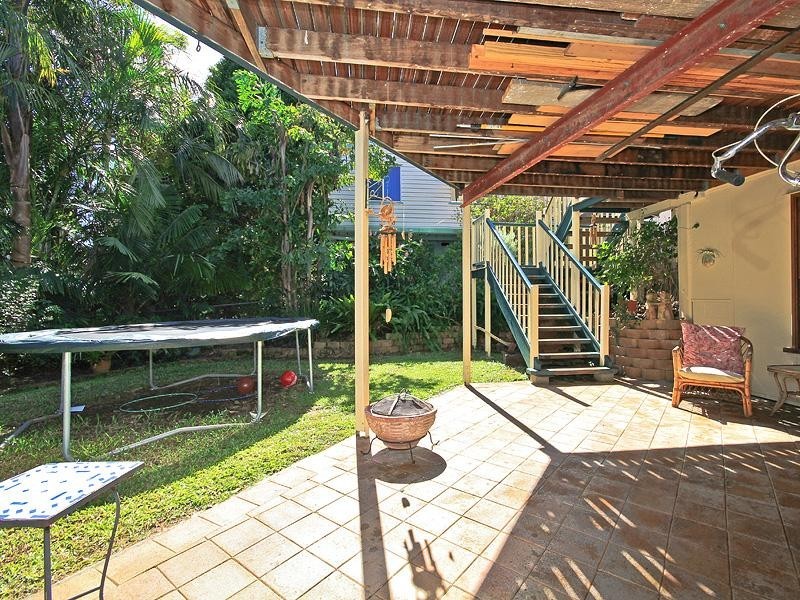 29 Boundary Road, Camp Hill QLD 4152