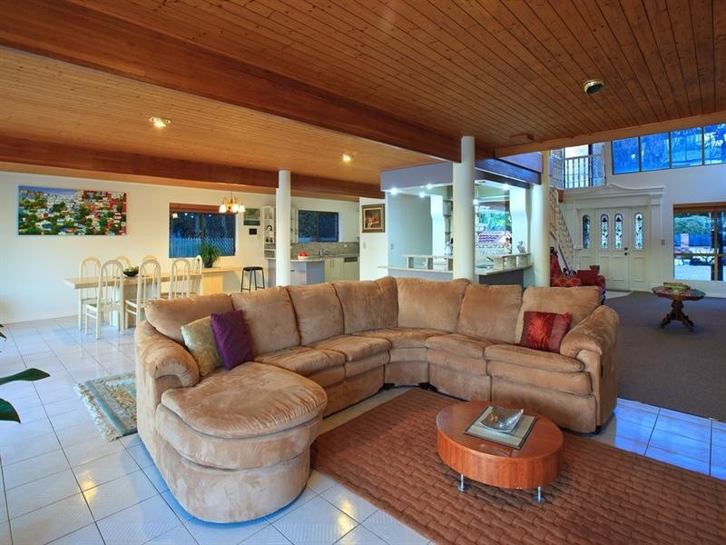 44 Gordon Street, Hawthorne QLD 4171