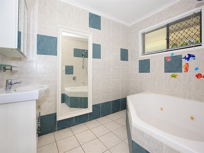 7 Cunningham Street, Rochedale South QLD 4123