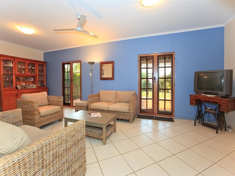 14 Vendale Avenue, Moorooka QLD 4105