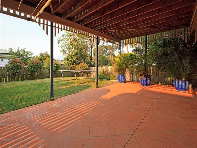 14 Vendale Avenue, Moorooka QLD 4105