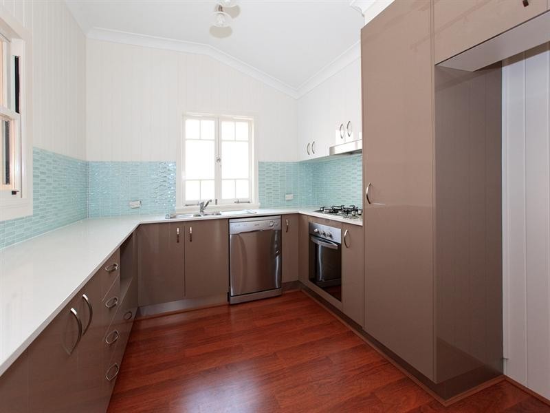 51 Douglas Street, Greenslopes QLD 4120