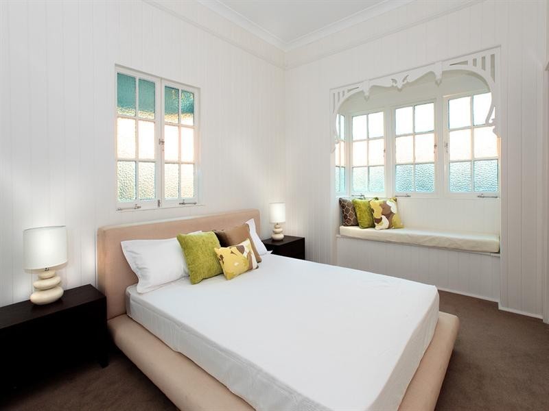 51 Douglas Street, Greenslopes QLD 4120