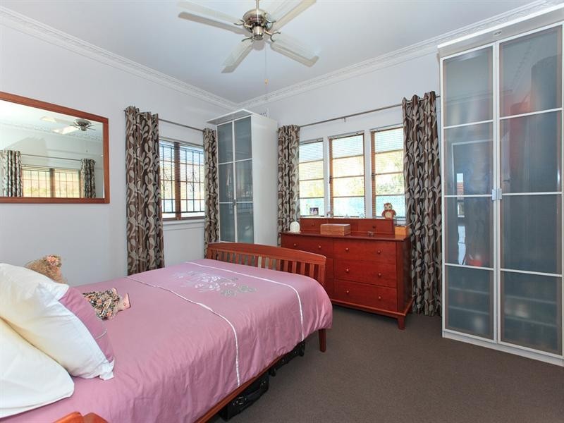 58 Martha Street, Camp Hill QLD 4152