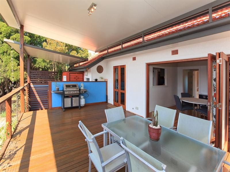 58 Martha Street, Camp Hill QLD 4152