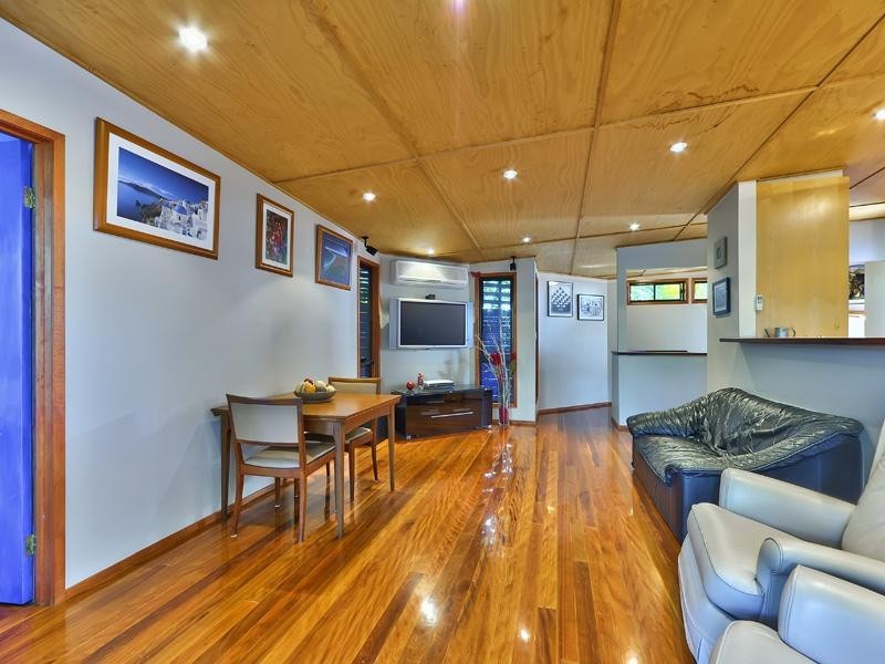 36 Withington Street, East Brisbane QLD 4169