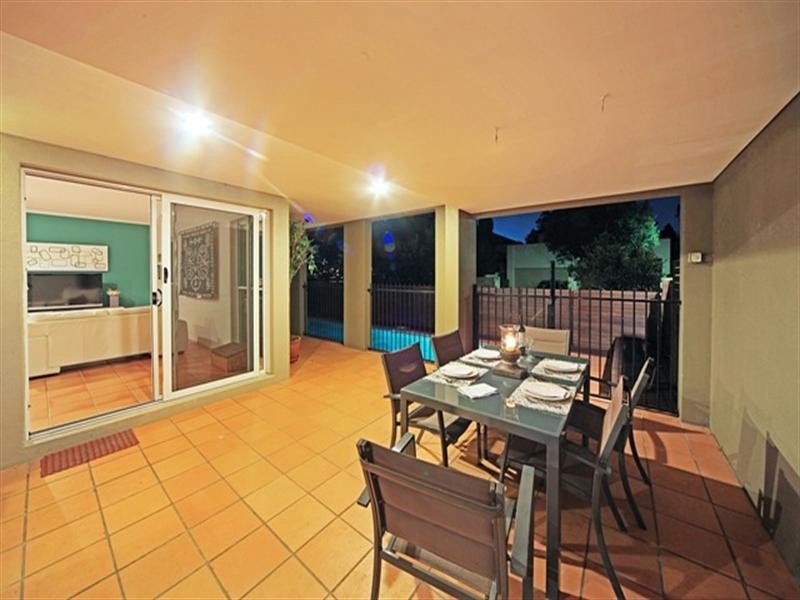 1 Portside Place, Bulimba QLD 4171