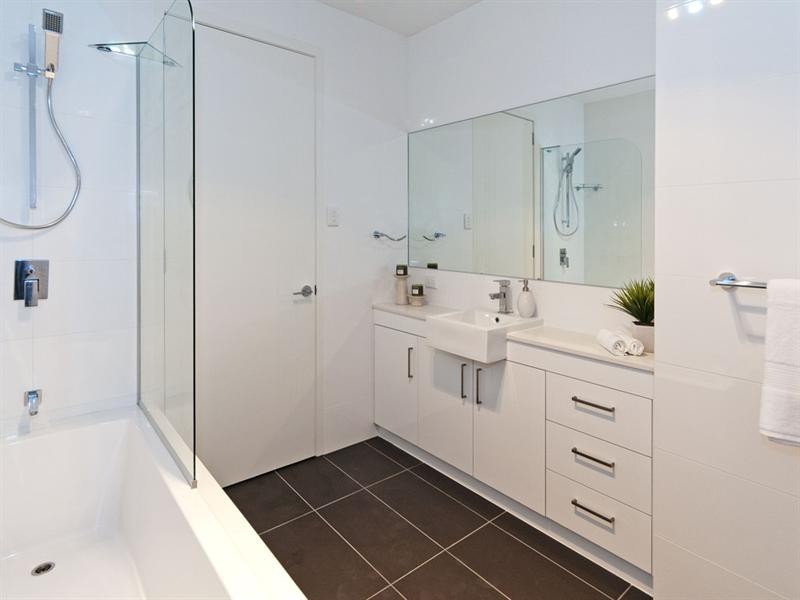 8 Redcar Street, Bulimba QLD 4171