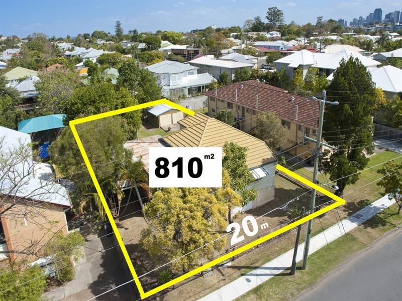 32 Malcolm Street, Hawthorne QLD 4171