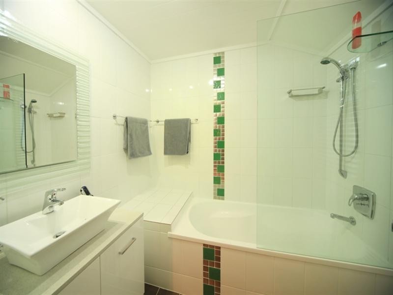 53 Harris Street, Hawthorne QLD 4171