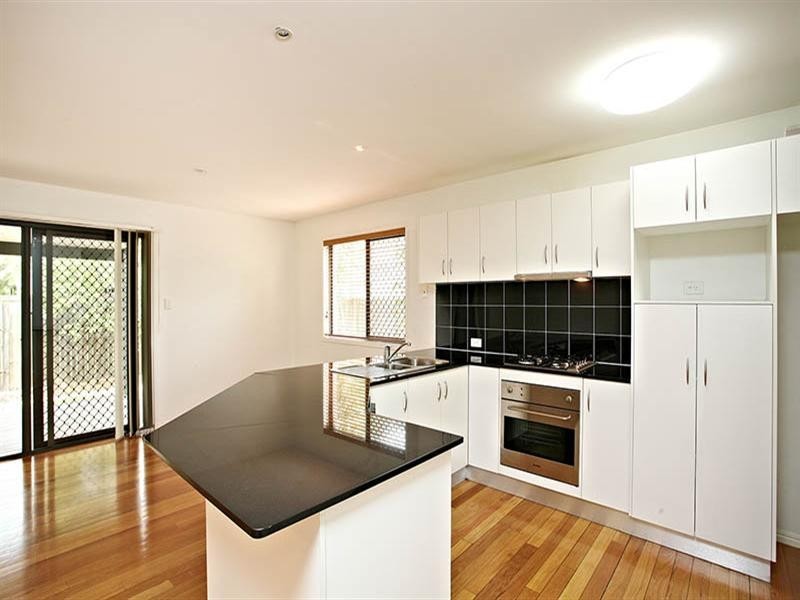 4/301 Hawthorne Road, Hawthorne QLD 4171