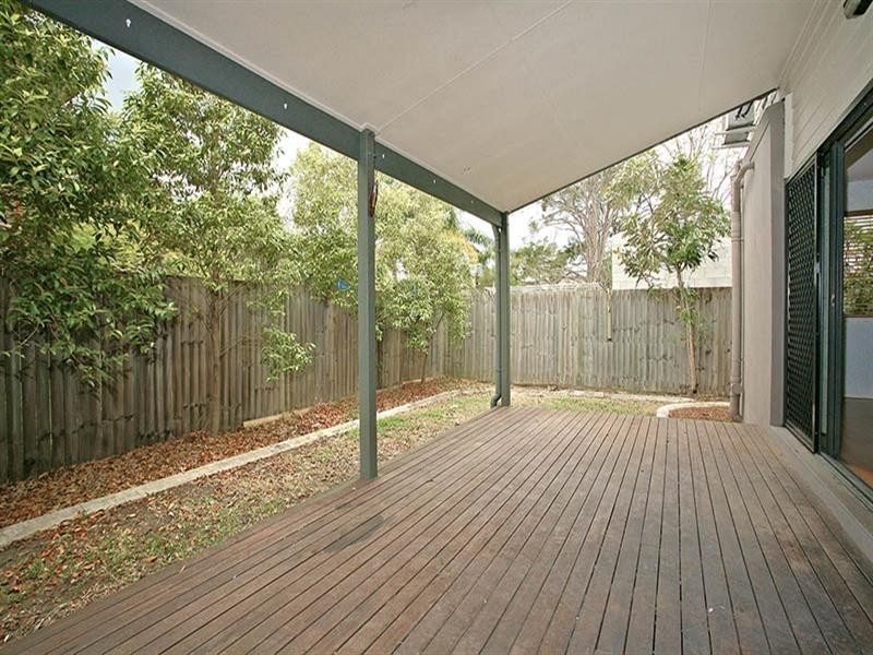 4/301 Hawthorne Road, Hawthorne QLD 4171