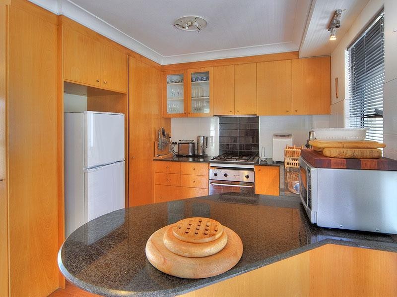 6/7 Miles Street, Hawthorne QLD 4171