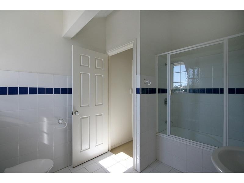 6/7 Miles Street, Hawthorne QLD 4171