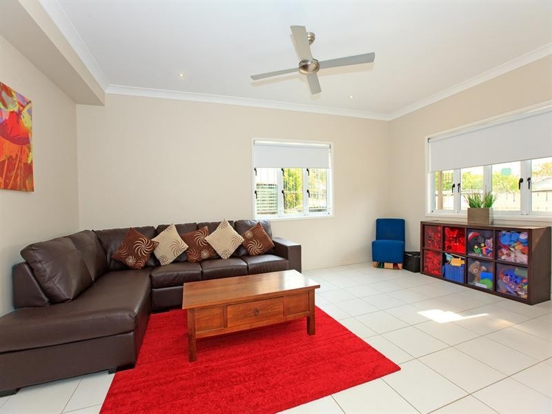 34 Effingham Street, Tarragindi QLD 4121