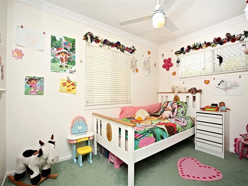 84 Wanda Road, Upper Mount Gravatt QLD 4122