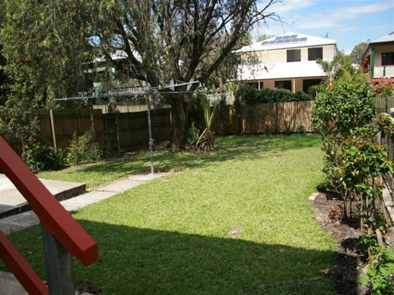 55 Moreton Street, Norman Park QLD 4170